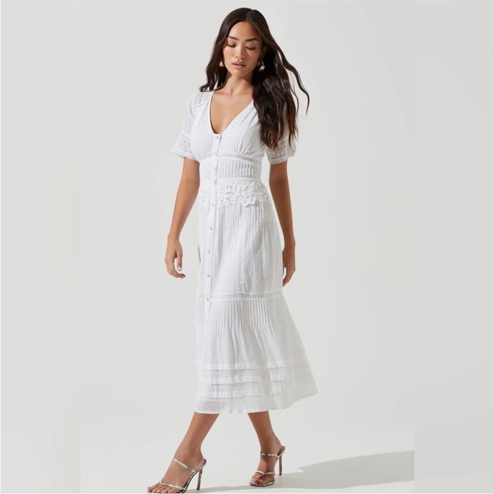 Astr White Lace Midi Dress